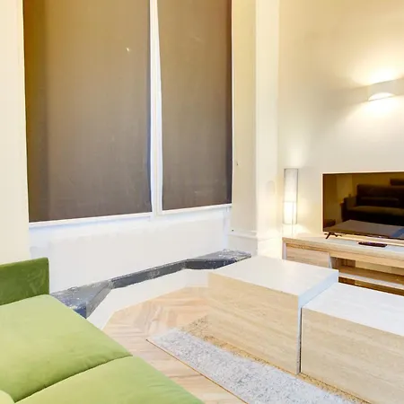 شقة Stylish Modern 1br Mezzanine In Centre